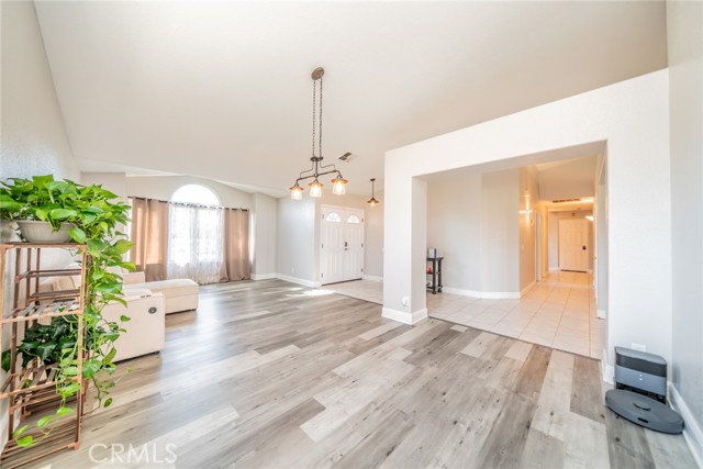 Detail Gallery Image 8 of 53 For 6744 Mission Grove, Riverside,  CA 92506 - 4 Beds | 2 Baths