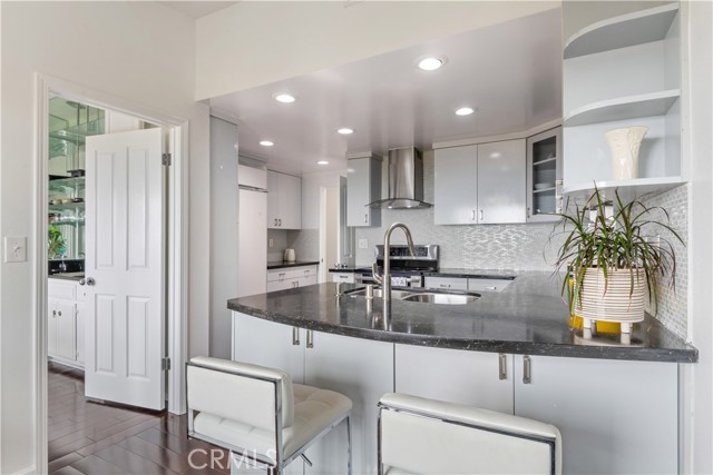 59 Sycamore Lane, Rolling Hills Estates, California 90274, 3 Bedrooms Bedrooms, ,2 BathroomsBathrooms,Residential,Sold,Sycamore,PV23082998