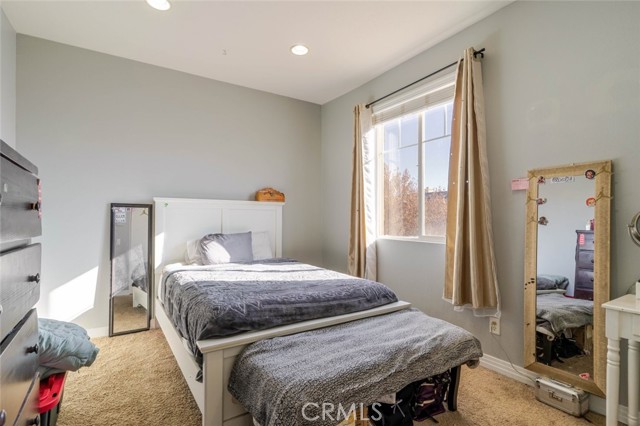 Detail Gallery Image 31 of 41 For 6059 Brentwood Ave, Lancaster,  CA 93536 - 7 Beds | 4 Baths