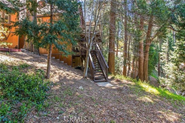 Image 33 of 39 For 1036 Venus Way