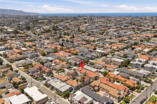 2217 Clark Lane, Redondo Beach, California 90278, 3 Bedrooms Bedrooms, 0 ,2 BathroomsBathrooms,Residential,For Sale,Clark,0,SB26109004