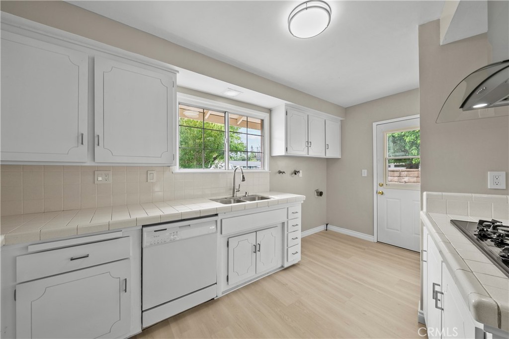 MLS #SR26108327 image #5