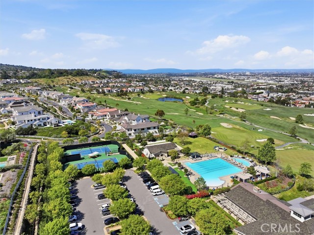 Rolling Hills Country Club, private membership is independent of home ownership. Rolling Hills Country Club, private membership is independent of home ownership.