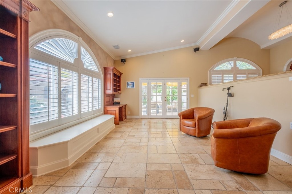 MLS #SR25197404 image #8