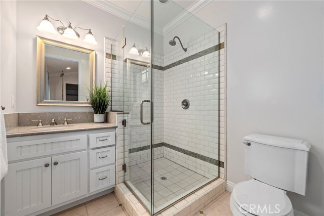 652 26th Street, Manhattan Beach, California 90266, 5 Bedrooms Bedrooms, ,2 BathroomsBathrooms,Residential,Sold,26th,SB21213872