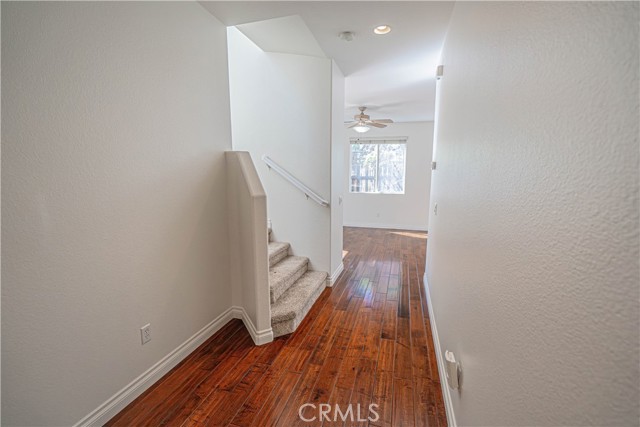 Detail Gallery Image 10 of 32 For 24743 Montevista, Valencia,  CA 91354 - 3 Beds | 3 Baths