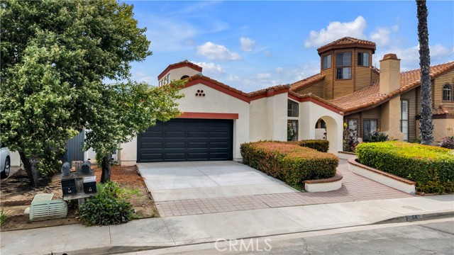 54 Falcon Ridge Drive, Pomona CA: https://media.crmls.org/medias/d04a54bf-95d9-44f5-9e88-7094538847fe.jpg