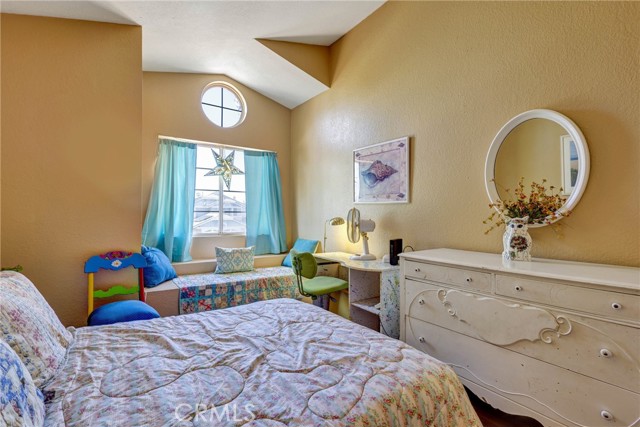 Image 19 of 33 For 16470 Havenwood Road