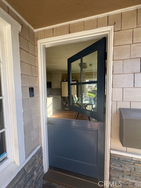 Detail Gallery Image 8 of 12 For 507 31st, Hermosa Beach,  CA 90254 - 2 Beds | 1 Baths