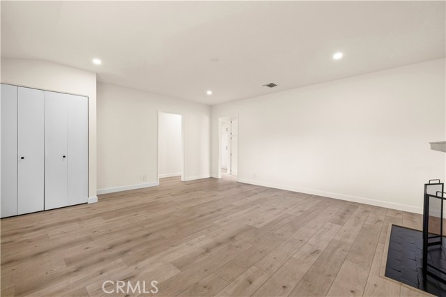 Detail Gallery Image 4 of 38 For 7643 Westland Ave, North Hollywood,  CA 91605 - 4 Beds | 1 Baths