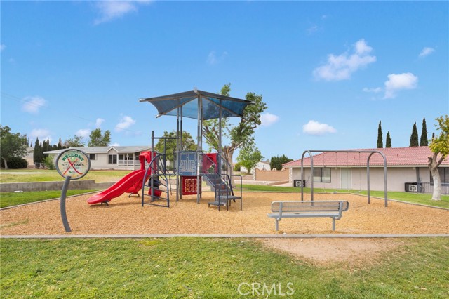 2494 Main Street, Barstow CA: https://media.crmls.org/medias/d04cc0ef-c722-4436-b0f6-56af898a08fe.jpg