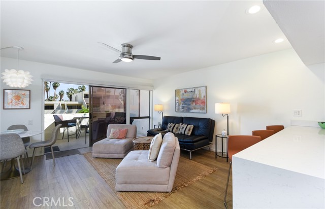 Detail Gallery Image 5 of 25 For 1655 E Palm Canyon Dr #614,  Palm Springs,  CA 92264 - 1 Beds | 1 Baths