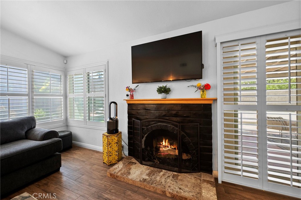 MLS #IG25218235 image #23