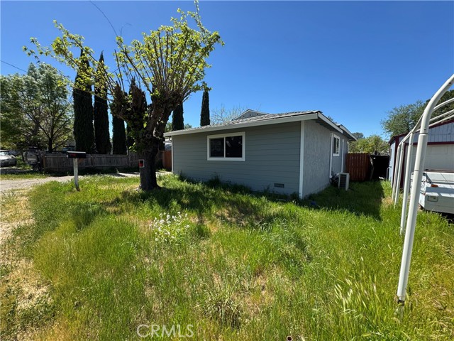 Detail Gallery Image 5 of 27 For 3723 Buckeye St, Clearlake,  CA 95422 - 3 Beds | 1/1 Baths