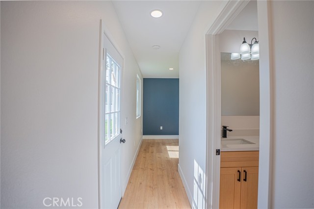 Detail Gallery Image 17 of 24 For 1390 Pepper Tree Ln, San Bernardino,  CA 92404 - 4 Beds | 2/1 Baths