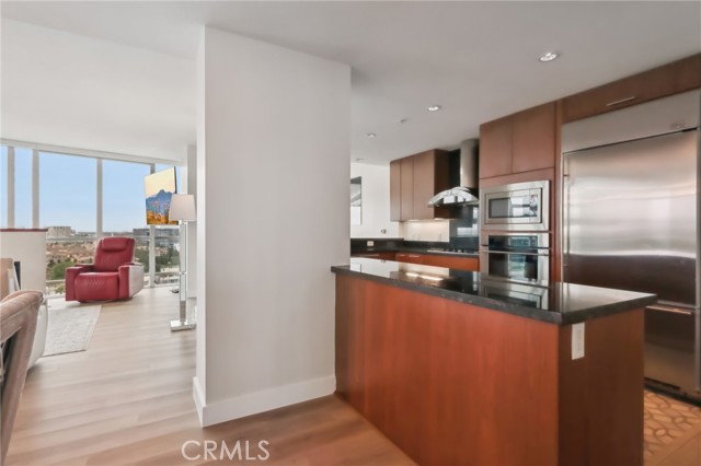 Detail Gallery Image 15 of 48 For 3131 Michelson Dr #1504,  Irvine,  CA 92612 - 2 Beds | 2/1 Baths