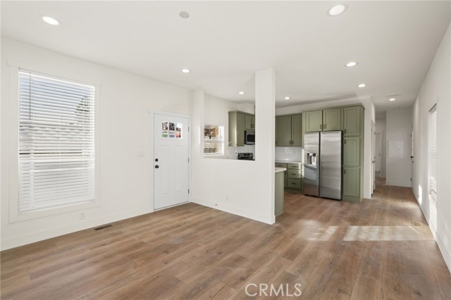 Detail Gallery Image 9 of 21 For 732 E Route 66 #26,  Glendora,  CA 91740 - 2 Beds | 2 Baths