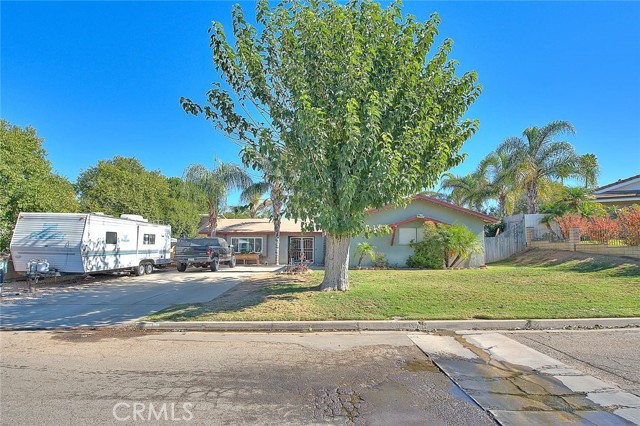 Image 2 for 10937 Desert Sand Ave, Riverside, CA 92505