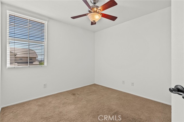 29513 Blake Way, Canyon Country CA: https://media.crmls.org/medias/d050ff17-88b9-45b6-b19f-5fc2e101e95f.jpg