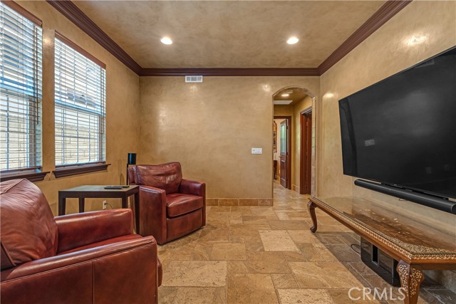 780 W Aster Place, Santa Ana CA: https://media.crmls.org/medias/d0529da4-d102-4428-b993-f9e34d0f746e.jpg