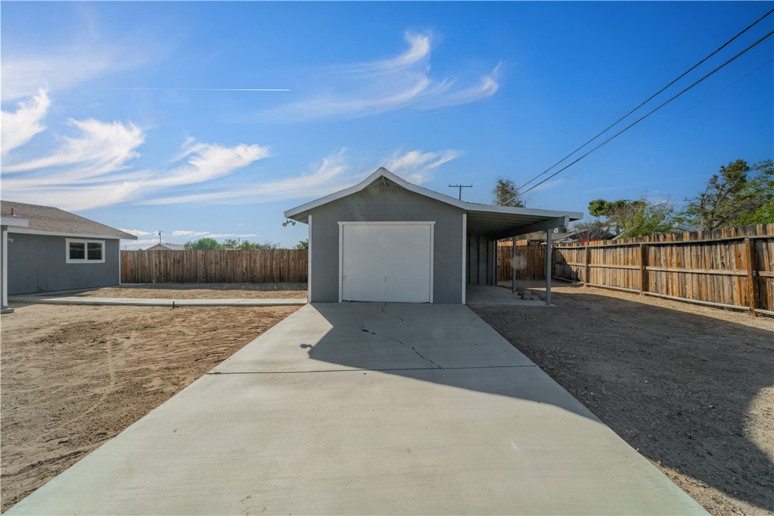 Detail Gallery Image 35 of 40 For 10717 Aspen Ave, California City,  CA 93505 - 3 Beds | 2 Baths