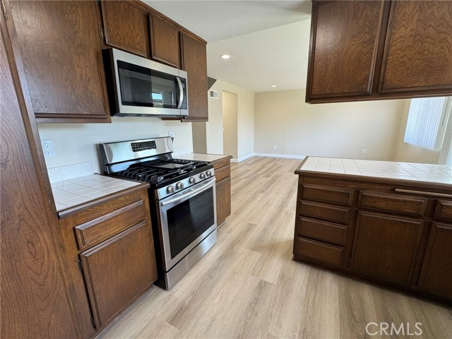 332 Winding Lane, Brea CA: https://media.crmls.org/medias/d052e648-5080-4d13-a0d9-887495ce3b65.jpg