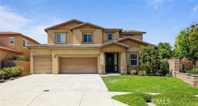 13890 Barnett Ln, Eastvale, CA 92880