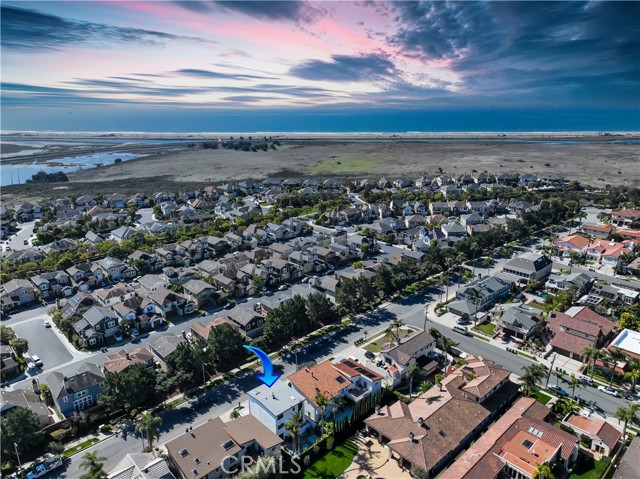 4651 Los Patos Avenue, Huntington Beach CA: https://media.crmls.org/medias/d0546cf3-c67f-4dd9-8143-83d61ba55315.jpg