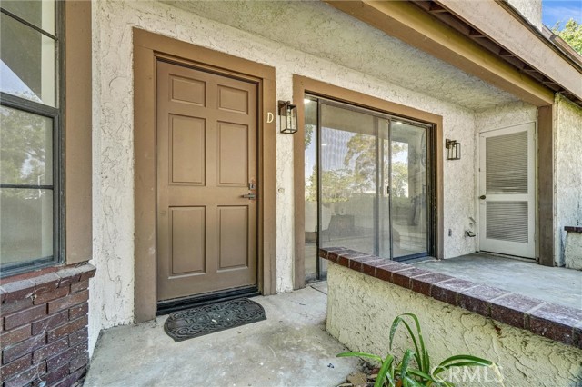 11105 Linda Lane, Garden Grove CA: https://media.crmls.org/medias/d055deaf-f1a7-422c-9719-039a209f7b15.jpg