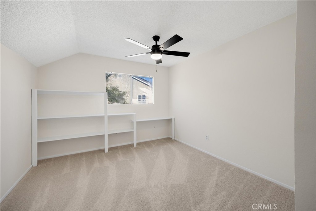 MLS #WS25277903 image #18