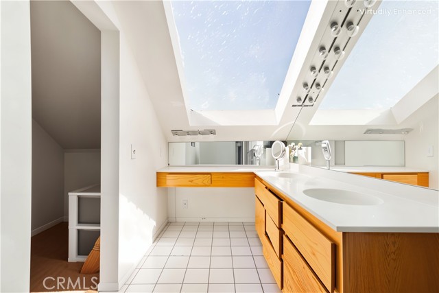 Detail Gallery Image 17 of 29 For 19782 Felcliff, Huntington Beach,  CA 92646 - 5 Beds | 3 Baths