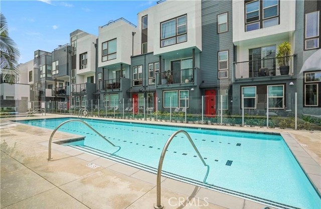 321 Placemark, Irvine CA: https://media.crmls.org/medias/d056ed37-77fc-4a36-8dad-cbd9f98efd31.jpg