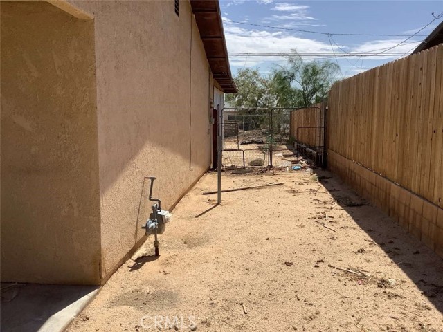 Detail Gallery Image 6 of 29 For 5645 Cahuilla Ave, Twentynine Palms,  CA 92277 - 3 Beds | 2 Baths