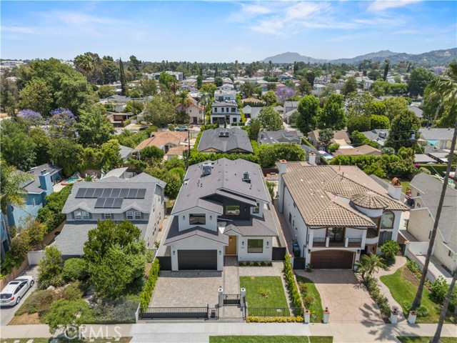 Detail Gallery Image 11 of 75 For 4532 Katherine, Sherman Oaks,  CA 91423 - 6 Beds | 6/1 Baths