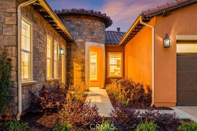 864 Trail View Place, Nipomo CA: https://media.crmls.org/medias/d057f30f-25db-48d8-8850-ad38066a77d4.jpg