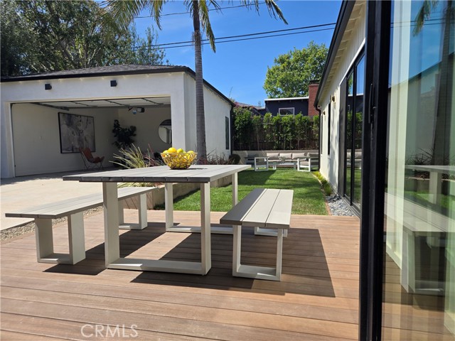 Detail Gallery Image 2 of 48 For 7907 Vicksburg, Los Angeles,  CA 90045 - 4 Beds | 3/1 Baths