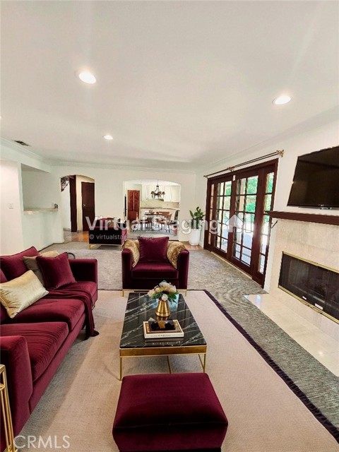 19613 Hiawatha Street, Chatsworth CA: https://media.crmls.org/medias/d058bc63-c095-47a8-8f46-76186bb66bbe.jpg