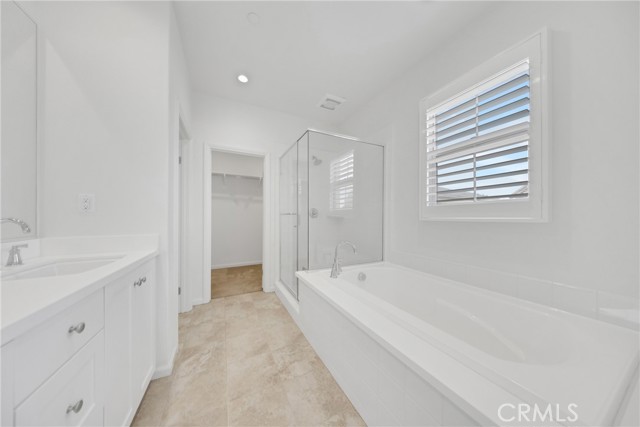 Detail Gallery Image 37 of 60 For 126 Gulfstream, Irvine,  CA 92620 - 3 Beds | 2/1 Baths