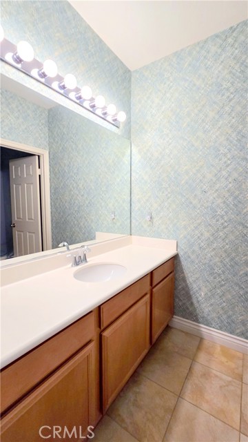 Detail Gallery Image 23 of 30 For 1492 Amsterdam Ct, Upland,  CA 91786 - 3 Beds | 2/1 Baths