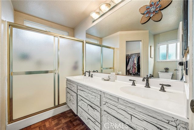 Detail Gallery Image 17 of 29 For 23143 Canyon Estates, Corona,  CA 92883 - 4 Beds | 2 Baths
