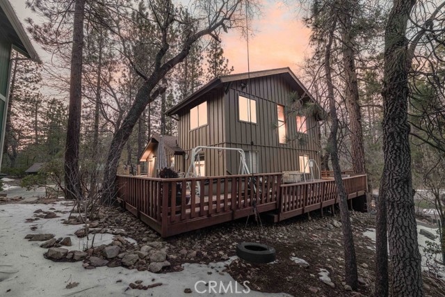 Detail Gallery Image 3 of 42 For 41789 Comstock, Big Bear Lake,  CA 92315 - 4 Beds | 2 Baths