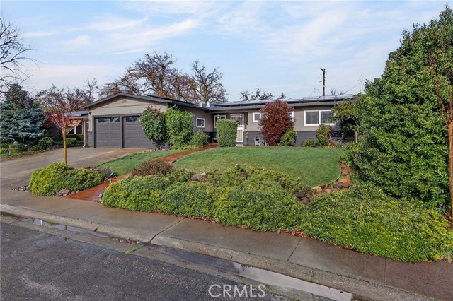 Detail Gallery Image 4 of 65 For 27 Amber Way, Chico,  CA 95926 - 3 Beds | 2 Baths