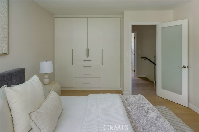 24208 Hatteras photo 13
