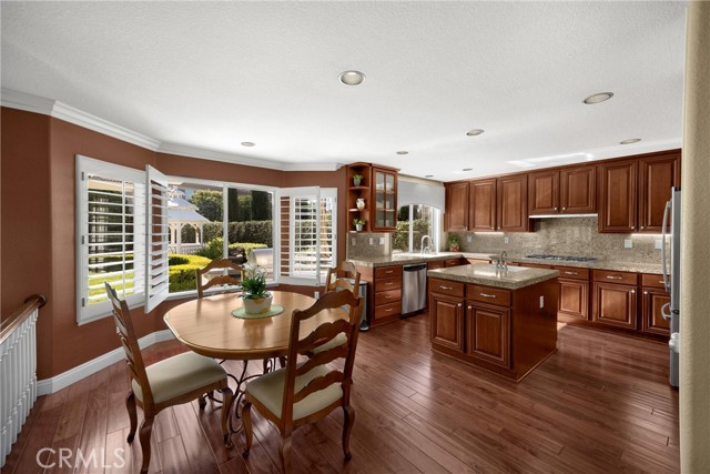 Image 10 of 62 For 5478 Edgewood