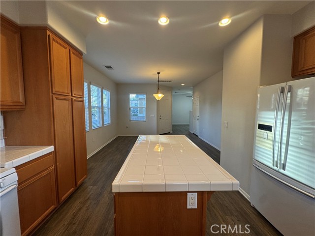 Detail Gallery Image 7 of 59 For 22327 Blue Lupine, Grand Terrace,  CA 92313 - 3 Beds | 2/1 Baths