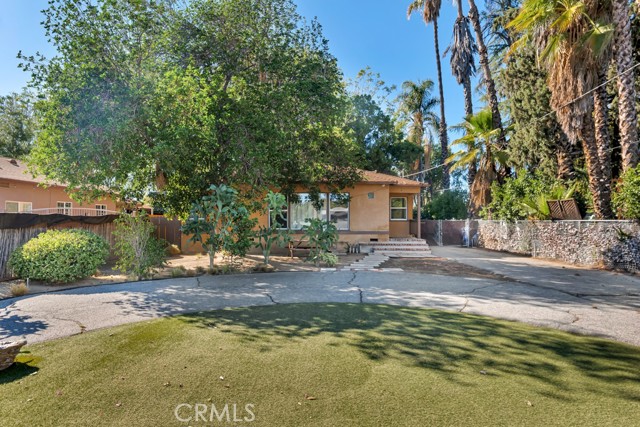 Detail Gallery Image 34 of 35 For 7725 Owensmouth, Canoga Park,  CA 91304 - 3 Beds | 2 Baths