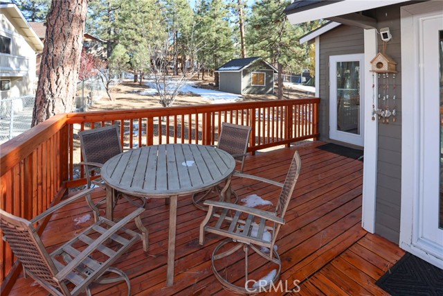 Detail Gallery Image 5 of 49 For 195 Elgin Rd, Big Bear Lake,  CA 92315 - 3 Beds | 2 Baths