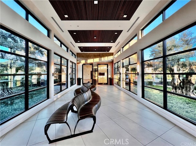 53 Lunar, Irvine CA: https://media.crmls.org/medias/d05ba1ad-0ad2-4873-b4be-6afab084bbc0.jpg