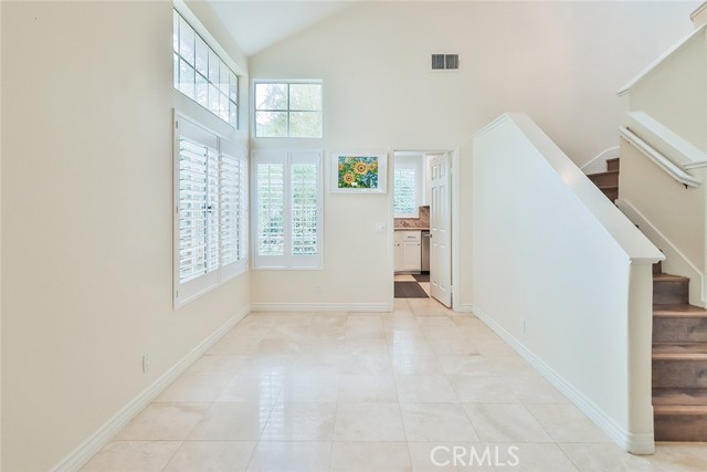 Detail Gallery Image 7 of 46 For 5028 Benedict Ct, Oak Park,  CA 91377 - 3 Beds | 2/1 Baths