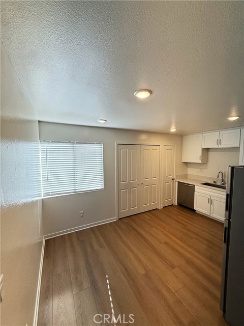 Detail Gallery Image 4 of 10 For 26144 Serrano Ct, Lake Forest,  CA 92630 - 2 Beds | 1 Baths